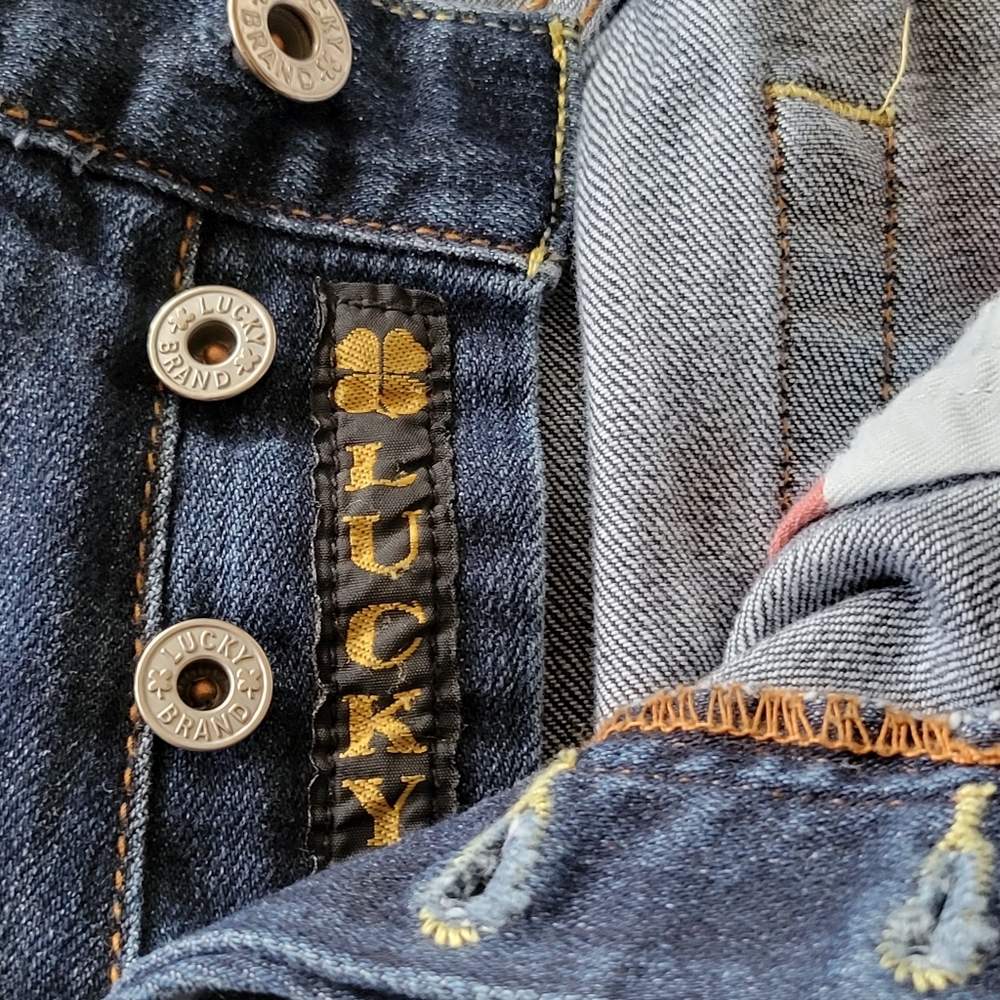 Lucky Brand Jeans - Picture 4 of 7